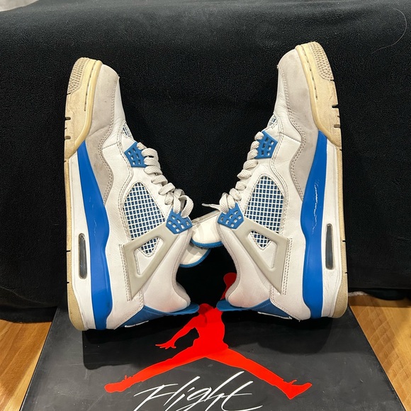 Jordan 4 Military Blue (2012) - Picture 5 of 5